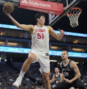 楊瀚森第16順位被選中 中國籃球新星登陸NBA