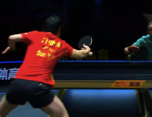 外卖员闪婚美籍幼师 跨文化爱情故事