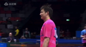 樊振东把对手打笑了 这大角度都能接？