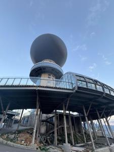 斥资1亿打造人造月亮停运5年 从光彩夺目到黯然失色