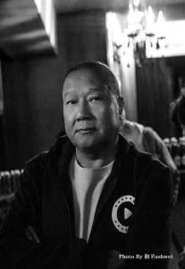 郭传林曾与黄家驹合影相识 摇滚传奇陨落青岛