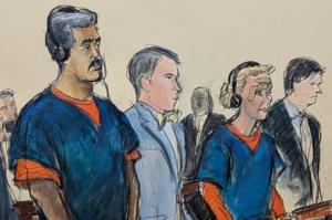 马杜罗出庭表现强硬 不时在纸上做笔记 坚称无罪拒指控