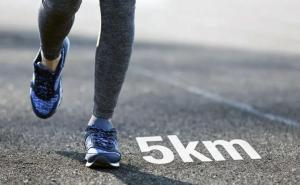 跑5公里和走5公里哪个更健康 黄金距离的健康选择