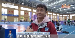 语文老师教体育一下5个金牌 大山里的摔跤梦