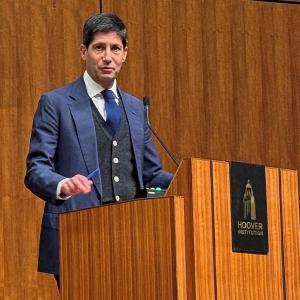 金饰价格大跌 刚买的金饰能退吗 市场波动引发退货潮