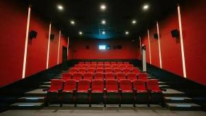 8部影片定档春节档 受益公司有谁 影视资本博弈加剧