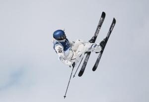 谷爱凌和冠军只差0.38分 银牌收官依旧闪耀