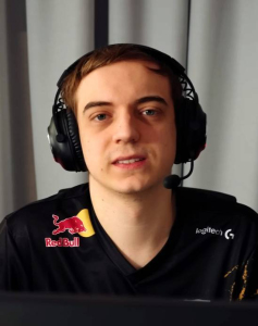 继Faker与Uzi之后，Caps或入选2026名人堂 欧洲LEC代表