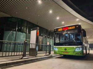 快速直达专线19路开进副中心 解决师生通勤难题