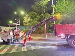 2026兰州马拉松赛道维修有序推进 夜间错峰施工保进度