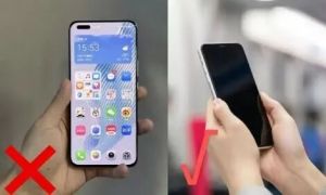 你用小拇指当手机支架吗？快改 避免关节变形
