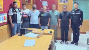 泰国4名警察涉嫌绑架5名中国人被捕 假执法勒索赎金