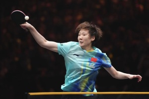 王曼昱横扫佐藤瞳夺冠 成功卫冕女单冠军