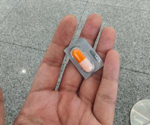 深圳机场按粒卖药网友呼吁全国推广 暖心服务获赞