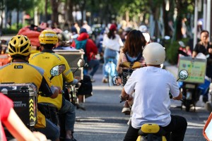 灵活就业者参保难题：年轻时不想缴，想缴时领得少
