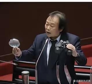 韩国瑜互动王世坚再出金句 幽默对话引回忆