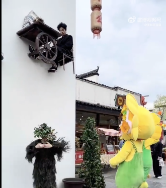 我坐一天400他躺一天500 就业价值激励热议