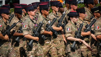 马克龙拟派6000法军进乌克兰，机密计划曝光：俄方警告有来无回 联合国授权陷僵局