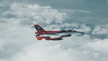 首次！美军高调展示AI战斗机