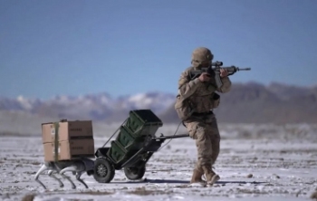 外骨骼、机器狗……高原演兵科技感爆棚