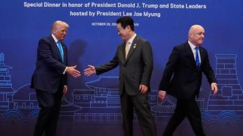 特朗普吐槽韩国潜艇太老了 授权建造核动力潜艇