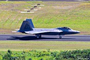 专家：F-16坠海撕开台军三大致命短板 飞行棺材背后的隐患