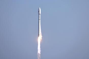 卫星互联网低轨19组卫星成功发射 迈向航天强国