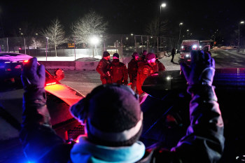 明尼苏达怎么了？持续上演的政治暴力与正在消失的中间地带 政治动荡加剧