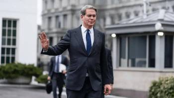 美财长劝民众接受油价暴涨 短期阵痛换长期和平