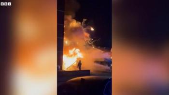 英首相回应救护车遭纵火 谴责反犹太主义行为