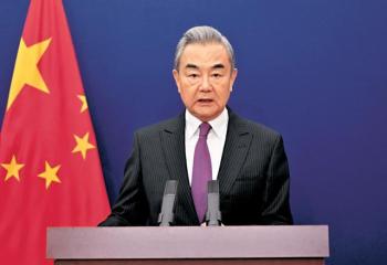 王毅同朝鲜外相会谈 探讨半岛局势与合作