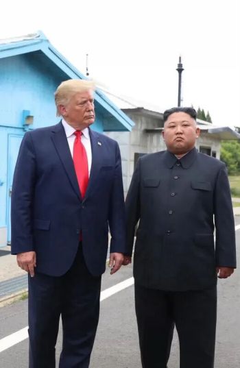 特朗普:缩减美国与韩国联合军演规模 考虑朝鲜关系