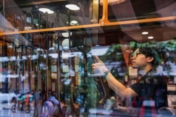 东南亚校园枪案凶器多为合法枪支 枪支监管漏洞凸显