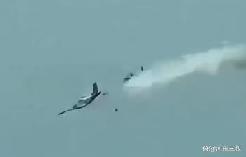 菲律宾教练机坠毁致6人死亡 两机相撞悲剧再发