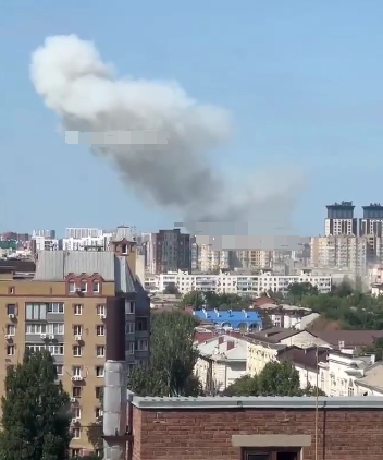 俄多地遭无人机袭击发生爆炸