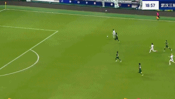 法比奥五连杀!造点 点射,17球领跑射手榜,4战三镇均破门 国安锋霸闪耀赛场