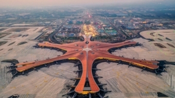 北京大兴国际机场今日正式投入运行 Beijing massive new airport to open
