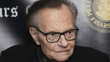Larry King, hospitalized with COVID, moved out of ICU