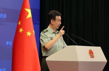 国防部批驳美方错误言论：要想管控风险 首先要管好自己