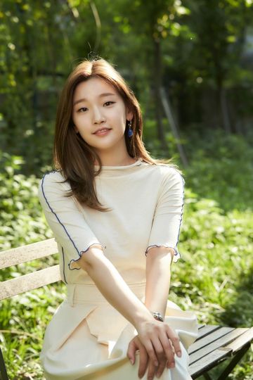 韩影《寄生虫》中妹妹饰演者朴素丹患癌，目前已完成手术