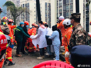 重庆武隆食堂坍塌事故已致3人死亡