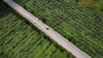 贵州：建好农村公路 为乡村振兴提速
