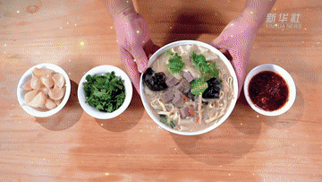 黄河美食丨河南烩面：一碗面里的“中”与“和”