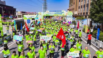 万名跑者多地开跑，广东举办 2023 “绿美有我”和美乡村健康跑活动