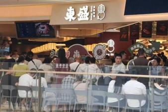 自助餐和烘焙领涨，餐饮行业进入“更高维竞争”