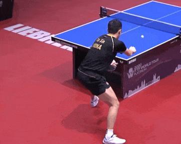 為啥乒乓球運動員老是摸球臺 擦汗與心理調(diào)適