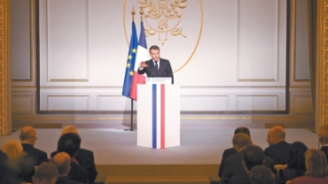 强调法国不会袖手旁观，马克龙谴责“新帝国主义”