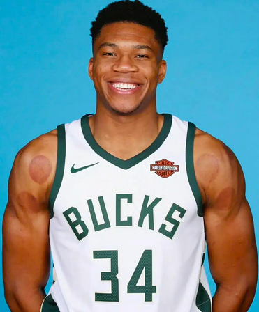 大字母哥用头撞雷克-格里芬被联盟禁赛！