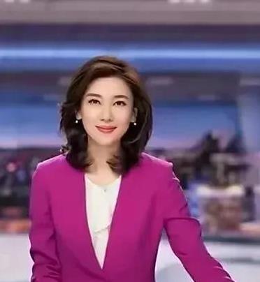 李红：从洗碗工到央视“最美”主持人，她的坚持成就传奇人生！