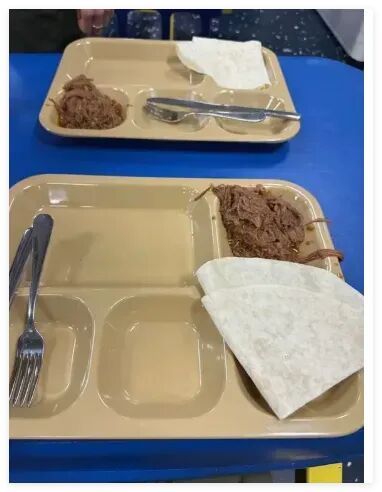 美军在中东快吃不上饭了，连卫生用品都不够用了：战争困境凸显